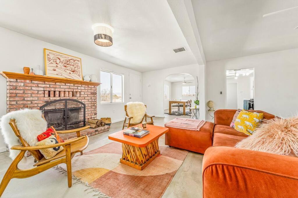 Вилла The Maude House Туэнтинайн-Палмс Экстерьер фото