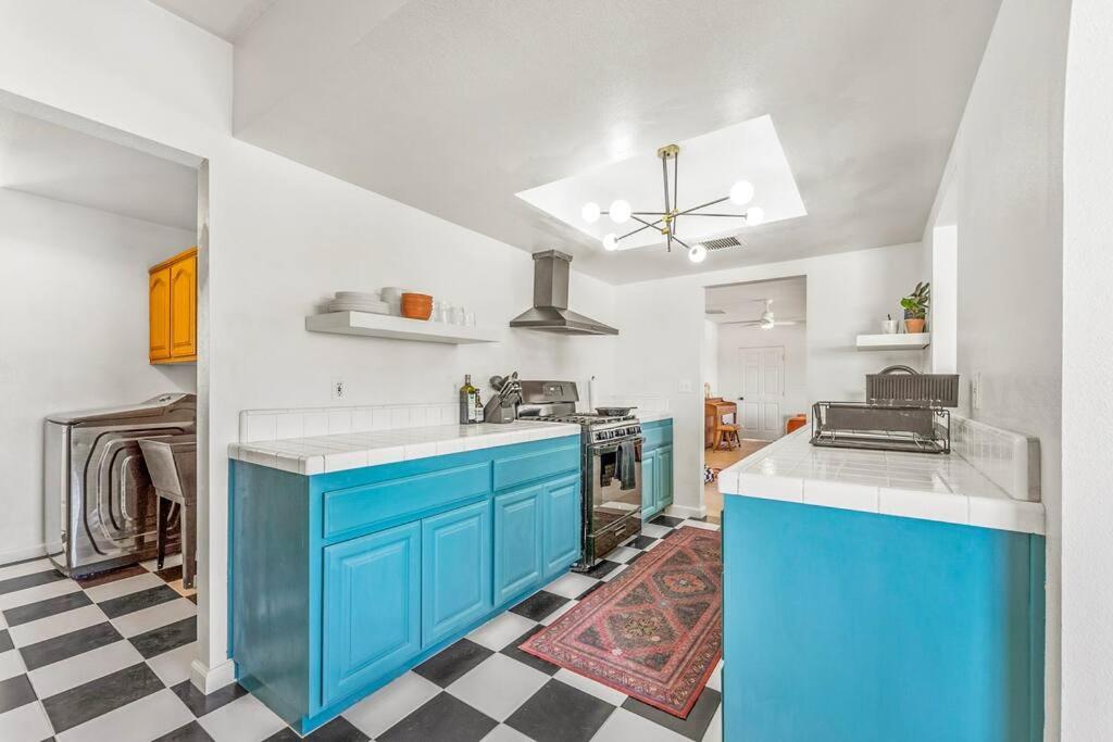 Вилла The Maude House Туэнтинайн-Палмс Экстерьер фото
